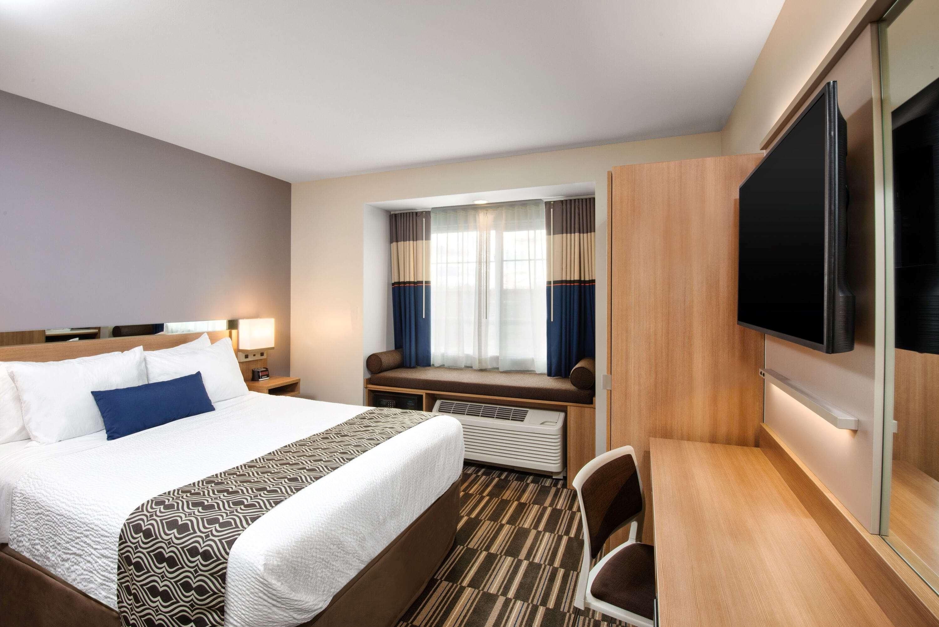 Microtel Inn & Suites By Wyndham Farmington Exterior foto